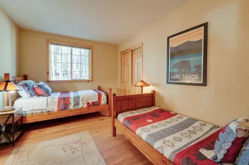 4 Mi to Downhill Ski Resort! Spacious Family Haven - 3 tähden