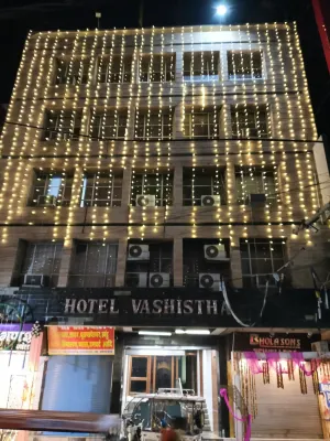 Hotel Vashistha