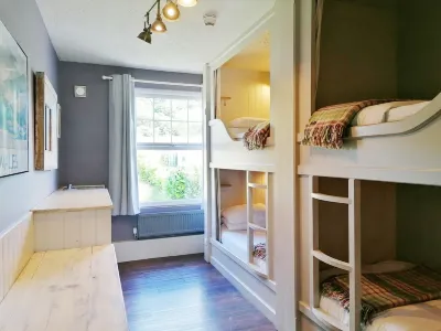 The Rocks at Plas Curig Hostel Hotels in 