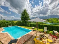 Pet-Friendly Villa with Garden