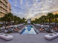 SLS Baha Mar - Pools