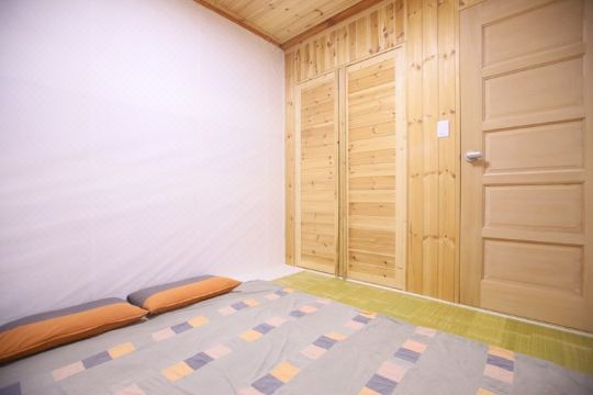 운치 있는 황토마을 전경