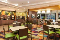 Fairfield Inn & Suites Vernon