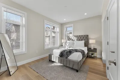 Luxury 2Br Near Cambridge Hotels in 