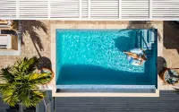 Stunning 360° Views of Magens Bay, St.John & BVI's. Luxury 6 bedroom villa - Pools