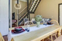 6 Mi to Kinne Preserve Cozy Canterbury Guest Home