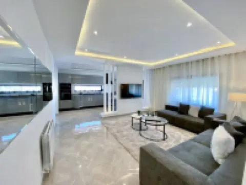 拉馬爾薩的舒適住宿帶陽台景觀