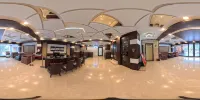 Landmark Hotel - บริการรถรับส่ง