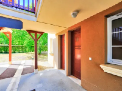 Apartment in Monflanquin by the Lake