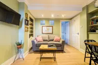 Snug 1 Bed Apartment Hotels in Kings Knowe
