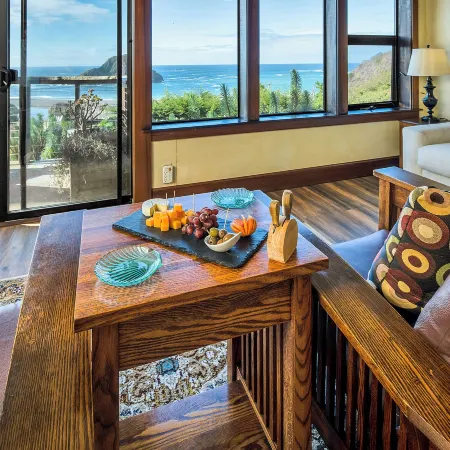 Elk Cove Inn & Spa