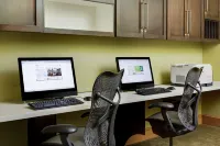 Hilton Garden Inn Manhattan - Business