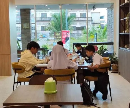 S2S Queen Trang Hotel