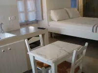 艾菲的公寓 帕拉堤那海灘（Plathiena Beach）附近的飯店