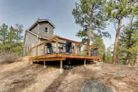Quiet + Peaceful Home in Allenspark w/ Deck! - Alojamientos