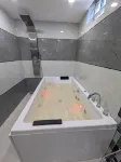 StayVilla Prime - Hot Tub