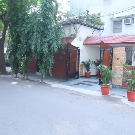 Fortune Home Sarita Vihar Near Apollo