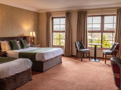 Kee's Hotel