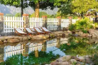 Sol Flow Retreat - piscina