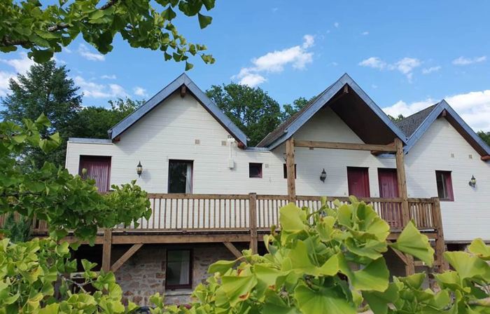 Chambres de séjour et brasserie du Coiroux