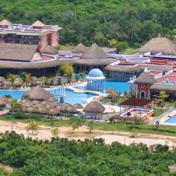 Iberostar Origin Taínos Hotel Exterior