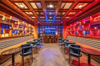 Hilton College Station - bar