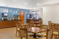 Sleep Inn Greensboro Airport - 駐車場