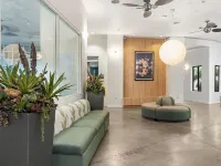 Little Italy Inn - Limited Service Apart Hotel Các khách sạn gần Sân bóng chày Petco Park
