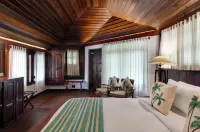 Coconut Lagoon Kumarakom- a CGH Earth Experience
