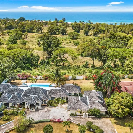 Forever Summer Gorgeous 4Bdr Villa