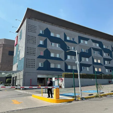 Ibis Mexico Perinorte