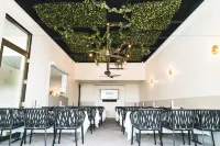 Mercure Charlestown - Airport Shuttle