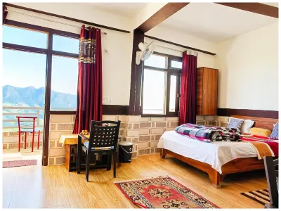 Goroomgo Himalaya Darshan Berinag Các khách sạn ở 