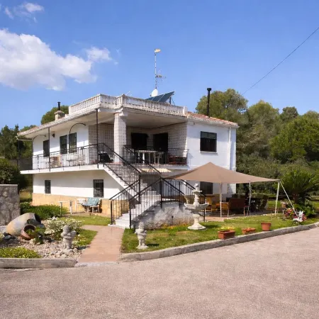 Enjoy nature and yet close to the beach!
