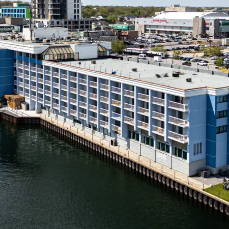 Holiday Inn KINGSTON-WATERFRONT by IHG