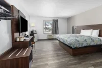 Motel 6 Grand Rapids, MI - Northeast - 2-Star