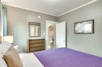 Pet-Friendly Family Apartment - Near NU Campus! - Apartments
