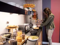 Ibis Styles Lens Centre Gare - breakfast
