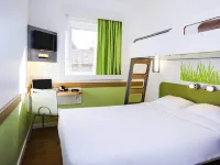 ibis budget Campo Grande - parking