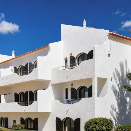 Tonel Apartments