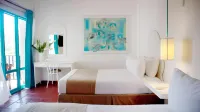 Hotel Marina Resort & Beach Club - Beach