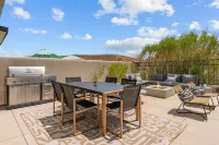 Golf Course Views 8 Bedroom Townhouse - balcony