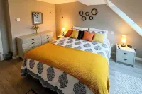 Walk to Lifts and Village! Killington Mountain Condo - شرفة