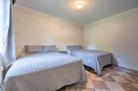 Pet-Friendly Cassoplis Cabin, Close to Parks! - 3-Sterne