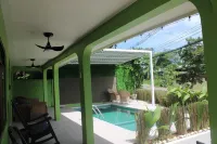 Manuel Antonio Inn - Private Pools