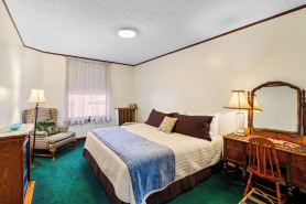 Ryan Hotel