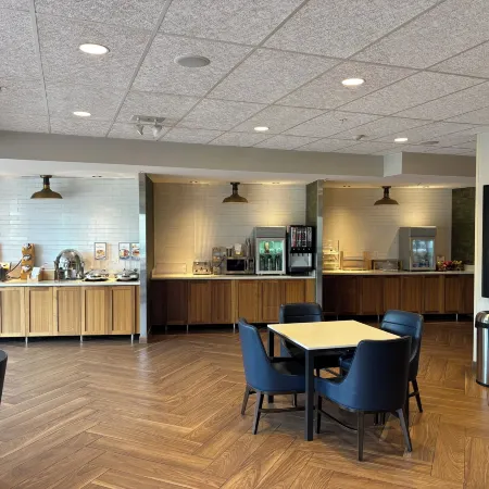 Fairfield Inn & Suites Northfield Hotels in Northfield