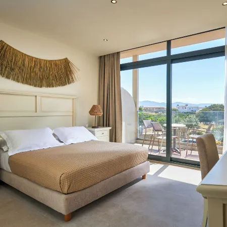 Mila Sissi Bay Hotel