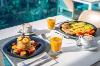 THB Sa Coma Platja - breakfast