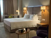 Golden Tulip Varna - 4 ดาว